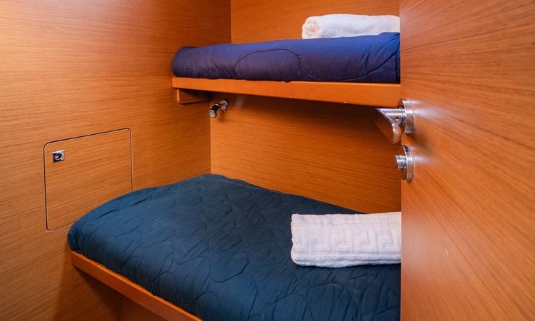 Jeanneau 54 | Nobilis One