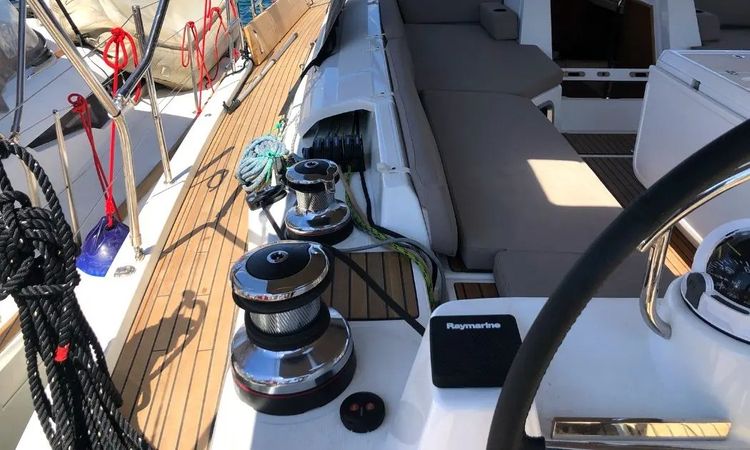 Jeanneau 54 | Wise John