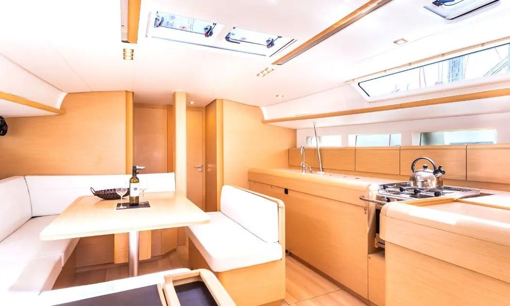 Jeanneau 54 | Wise John