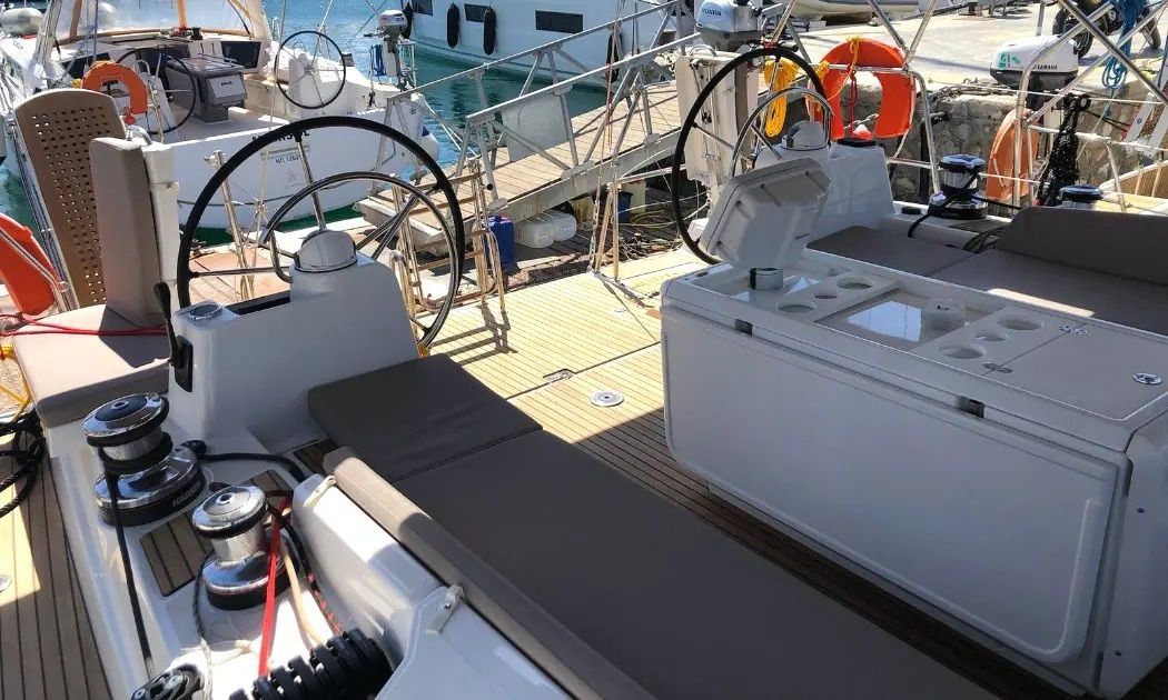 Jeanneau 54 | Wise John