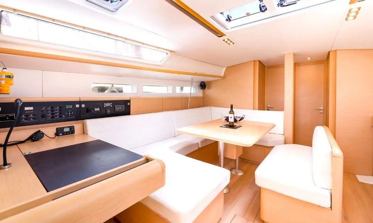 Jeanneau 54 | Wise John