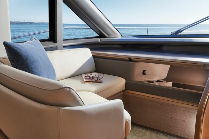 Princess 72 | Elisabeth