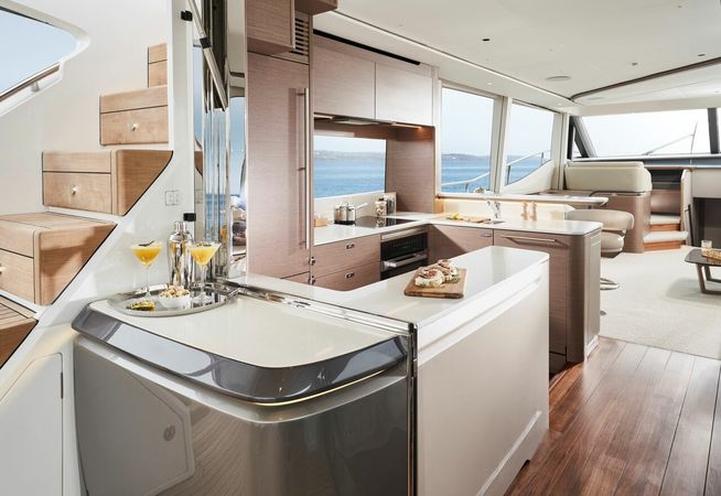 Princess 72 | Elisabeth