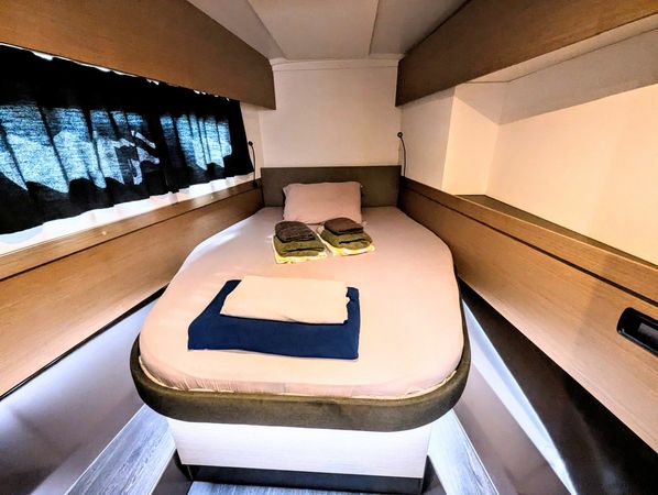 Fountaine Pajot Astrea 42 | Laura Mae