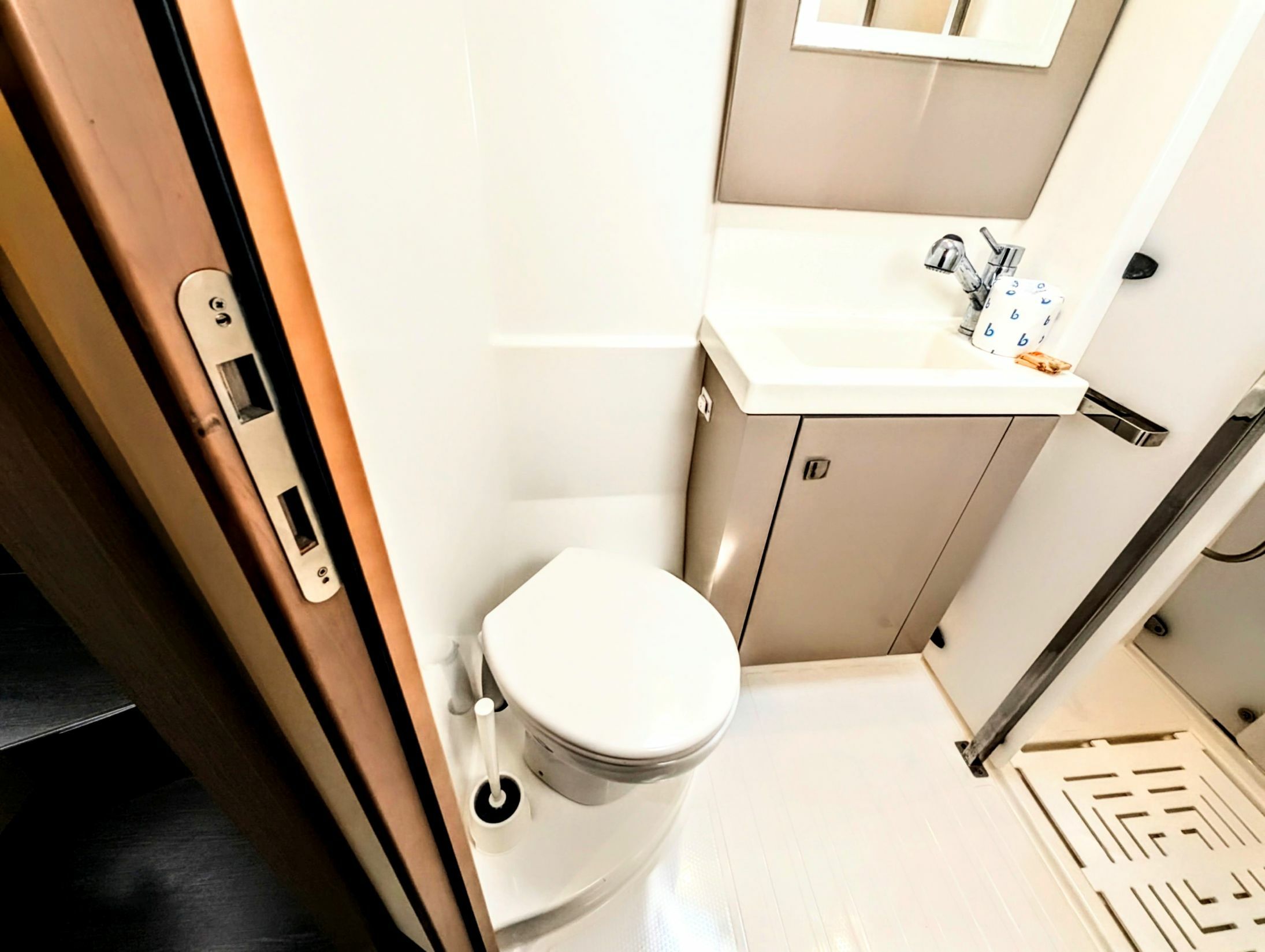 Fountaine Pajot Astrea 42 | Laura Mae