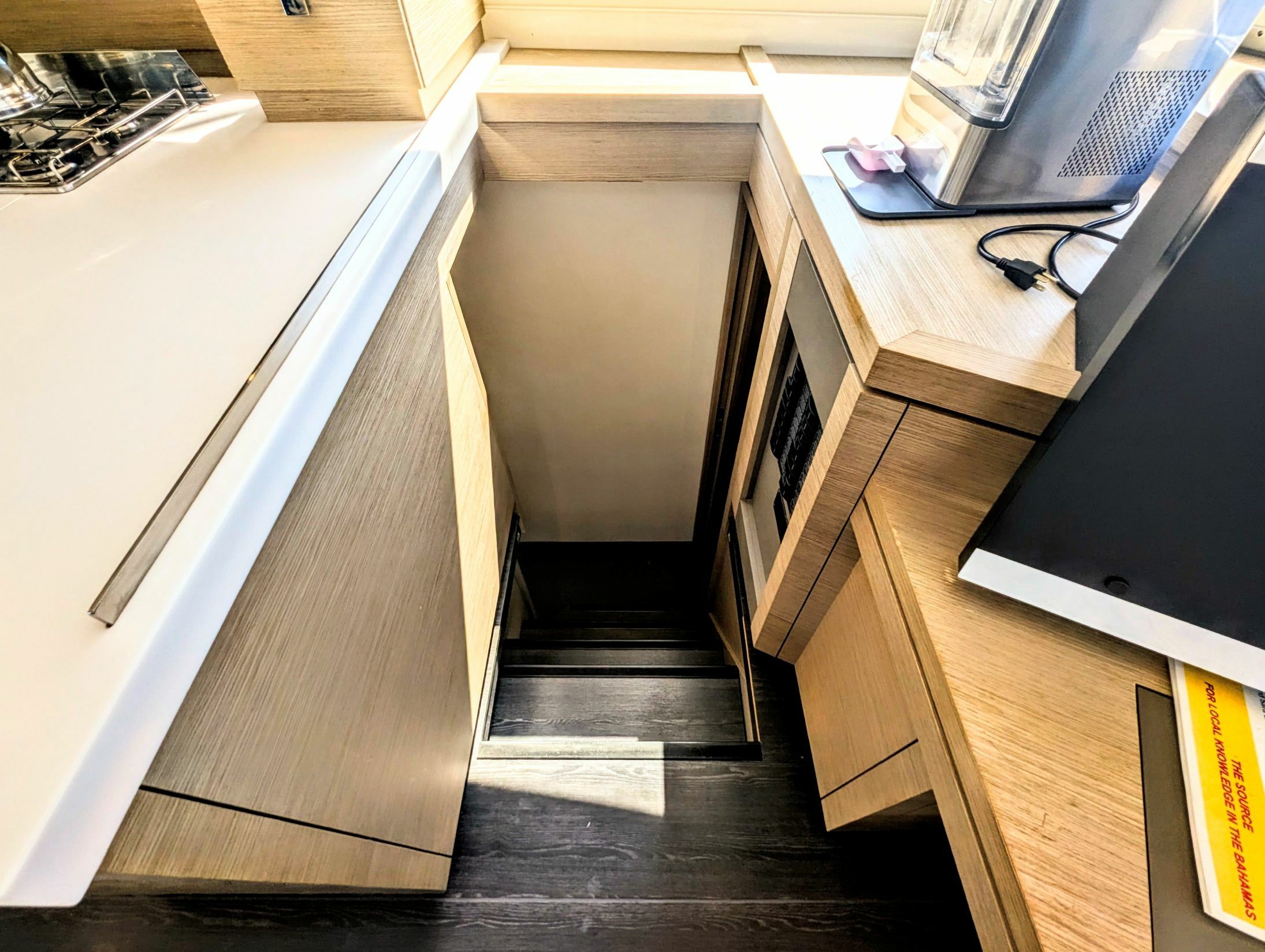 Fountaine Pajot Astrea 42 | Laura Mae