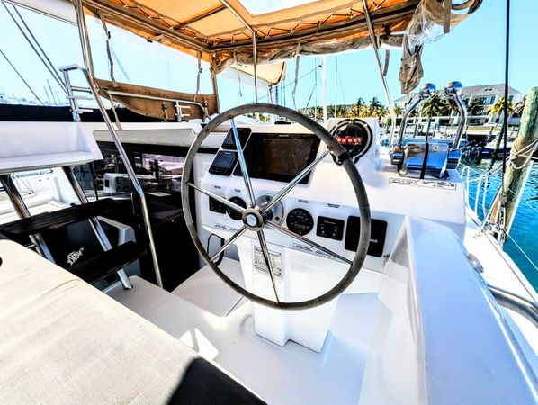 Fountaine Pajot Astrea 42 | Laura Mae