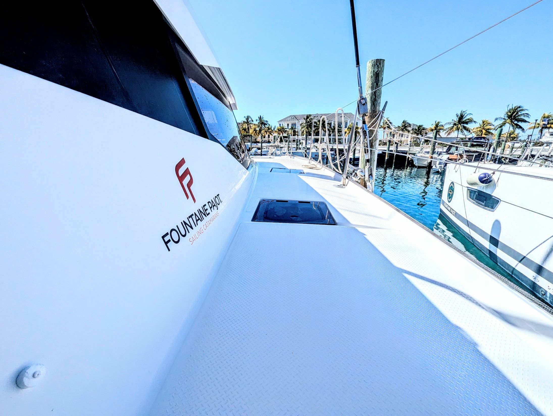 Fountaine Pajot Astrea 42 | Laura Mae