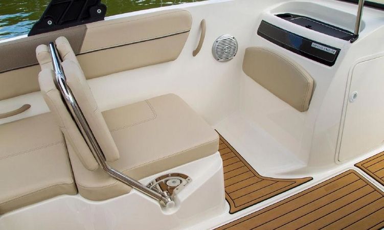 Bayliner VR5 OB | 20