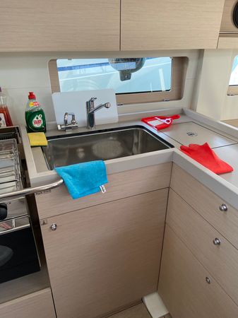 Beneteau Oceanis 51.1 | Escape