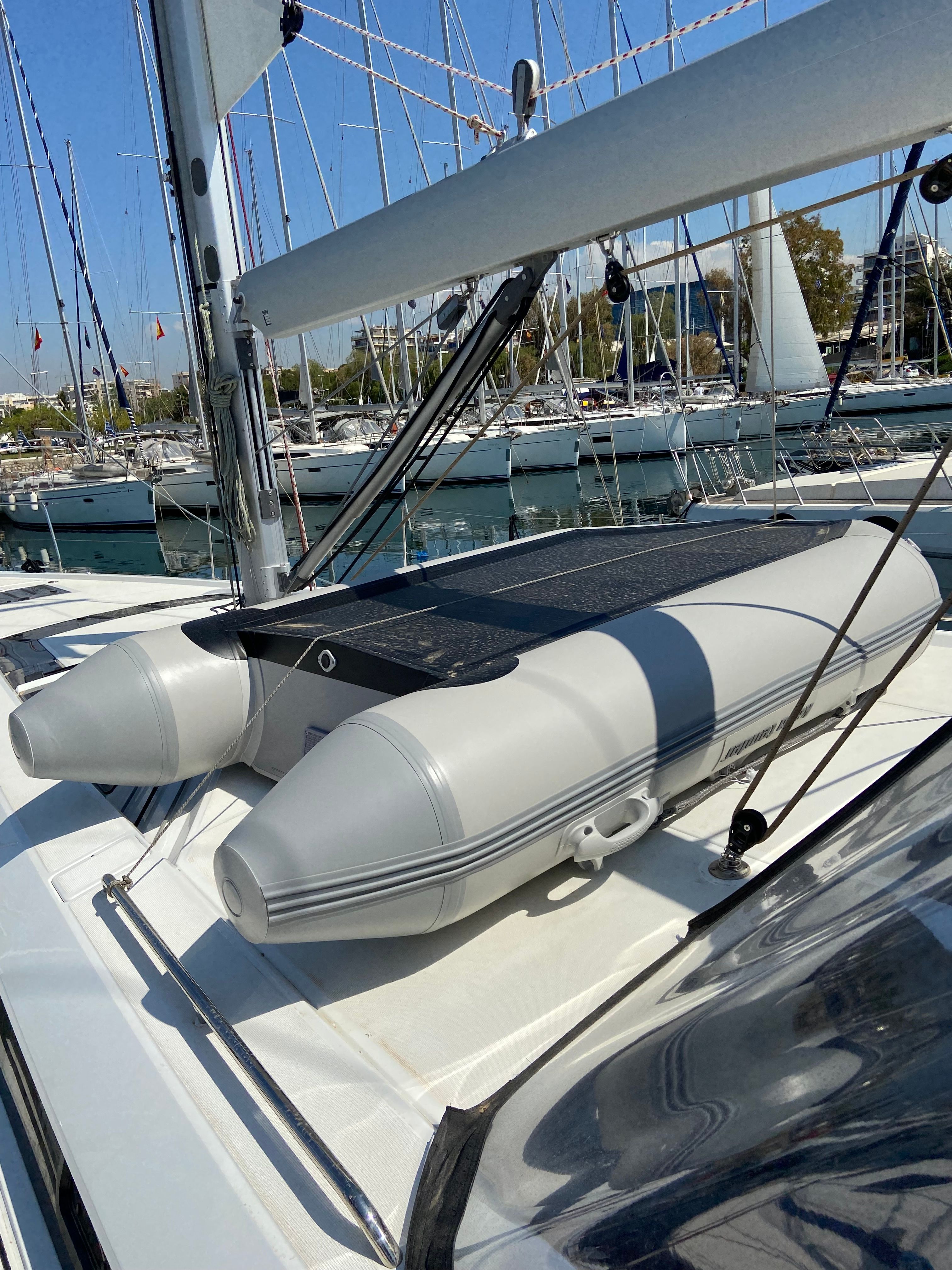 Beneteau Oceanis 51.1 | Escape