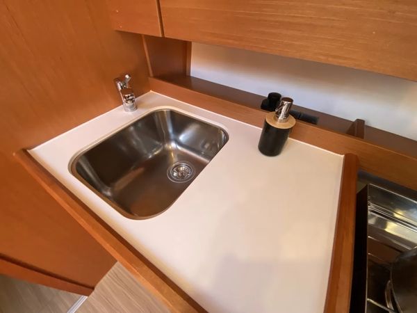 Bavaria C42 | Aeolus