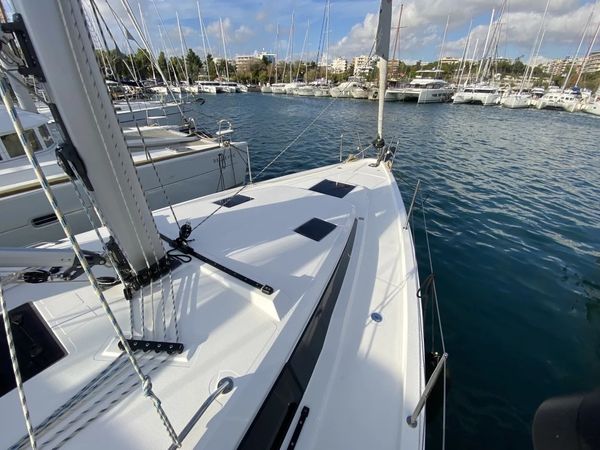 Bavaria C42 | Aeolus