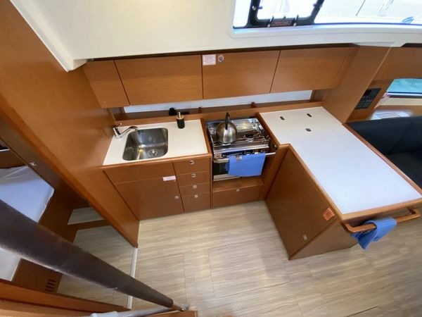 Bavaria C42 | Aeolus