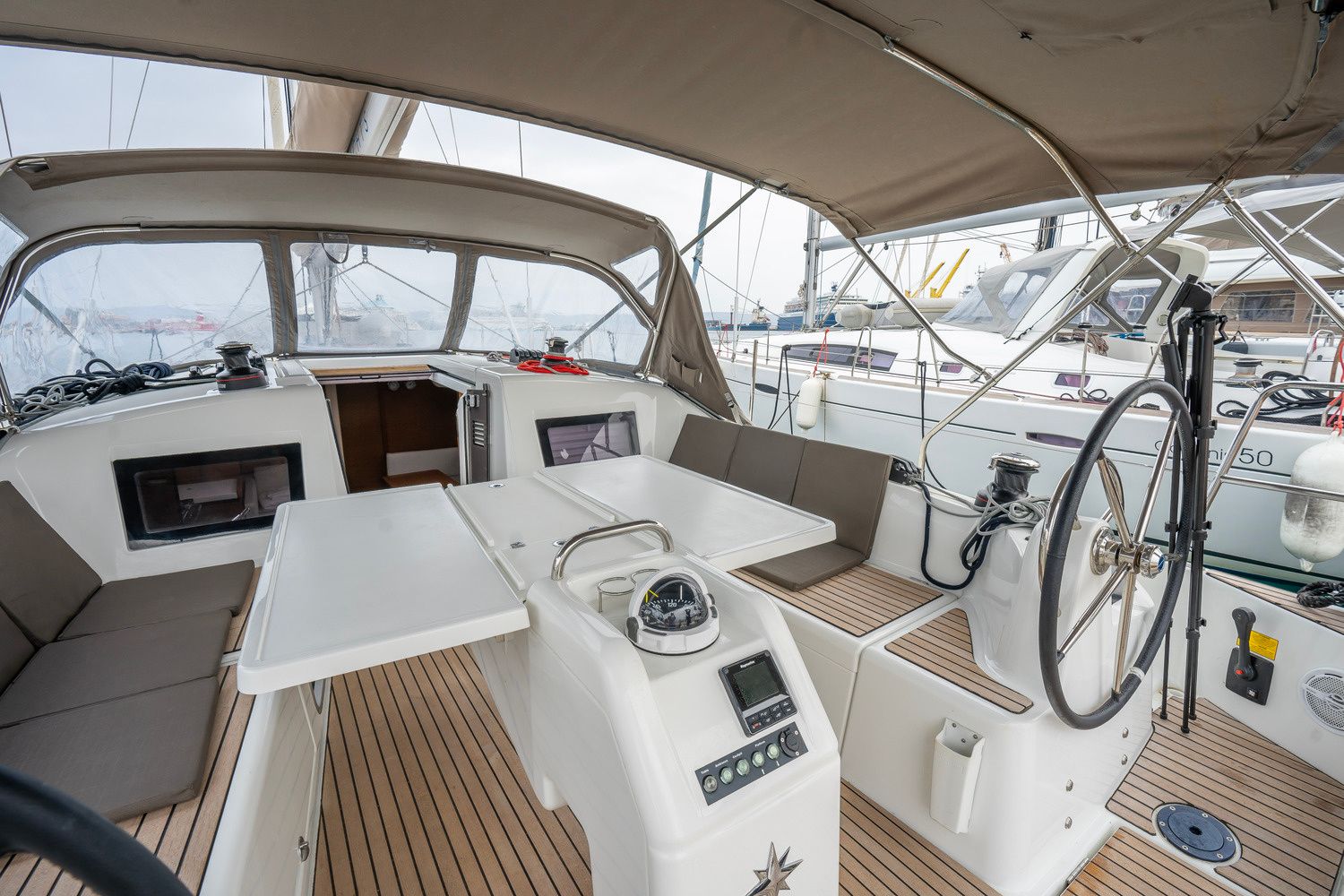 Jeanneau Sun Odyssey 410 | Barracuda