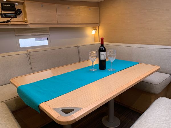 Dufour 430 | Gosailing