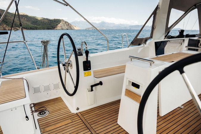 Beneteau Oceanis 38.1 | Stargazer