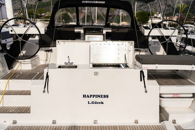 Dufour 470 | Happiness