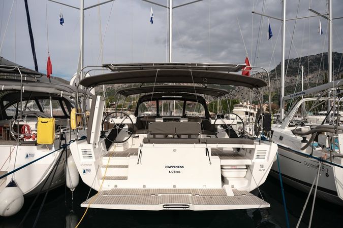 Dufour 470 | Happiness