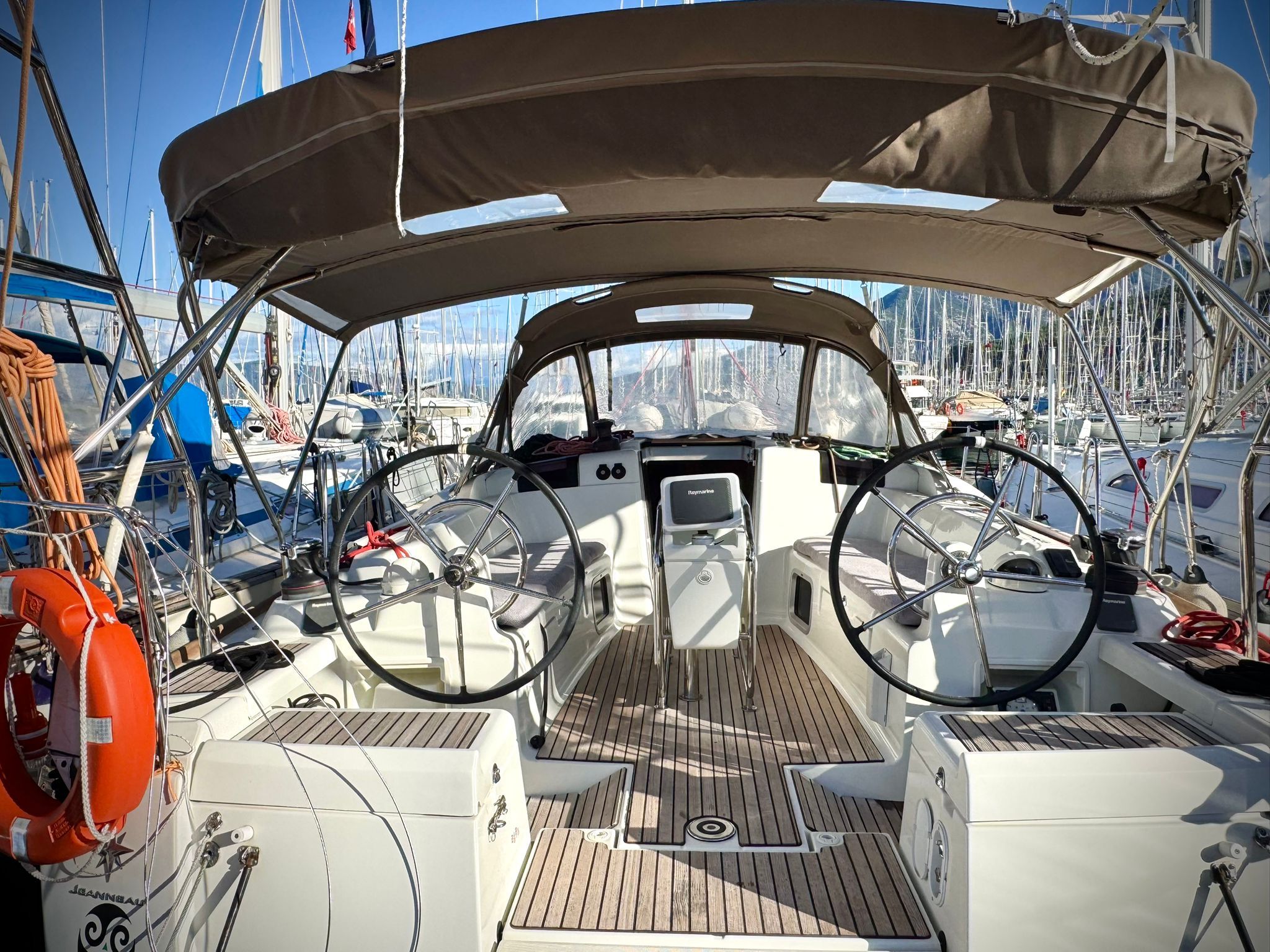 Jeanneau Sun Odyssey 419 | Foxy