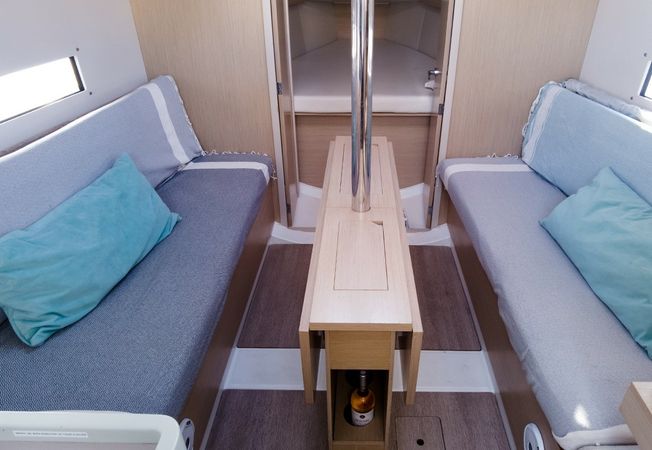 Beneteau Oceanis 30.1 | Amour