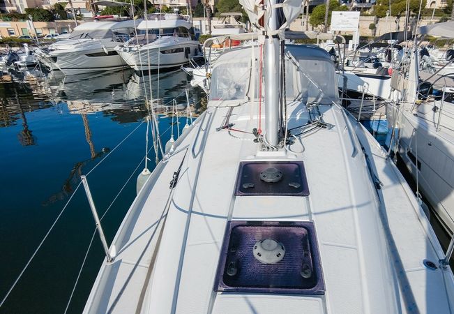 Beneteau Oceanis 30.1 | Amour