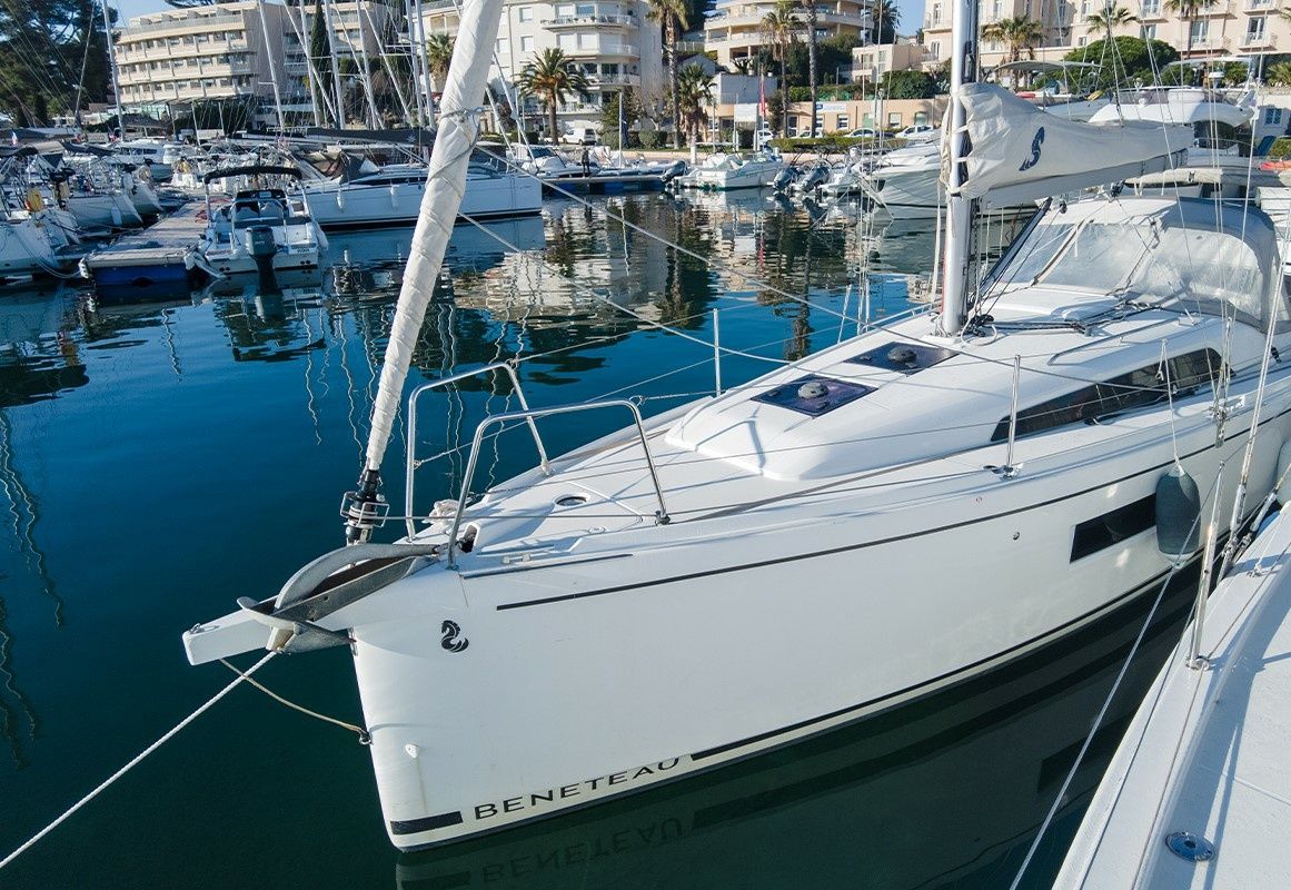 Beneteau Oceanis 30.1 | Amour