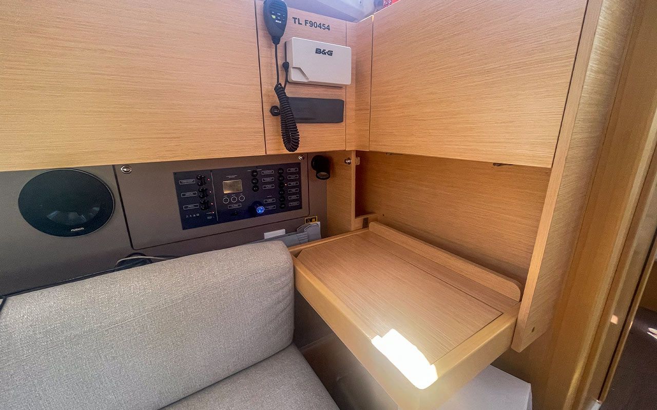 Beneteau Oceanis 35.1 | Plume d'Ange