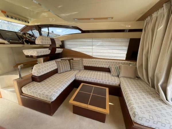 Azimut 47 Fly | Kecalu