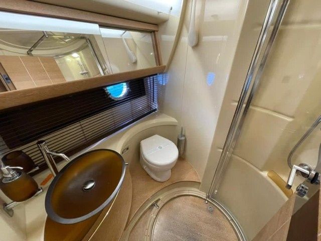 Azimut 47 Fly | Kecalu