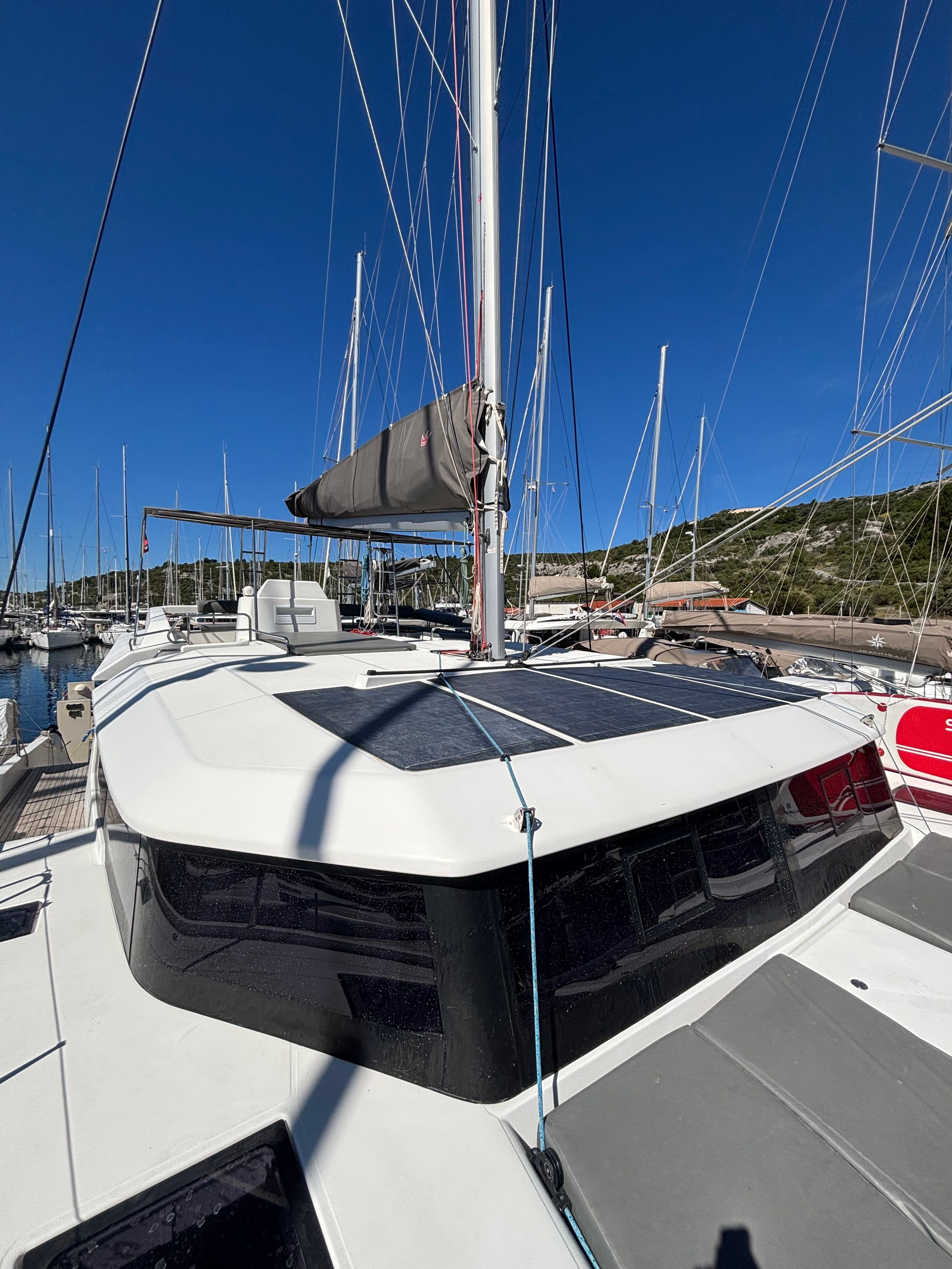 Dufour 48 | Roy