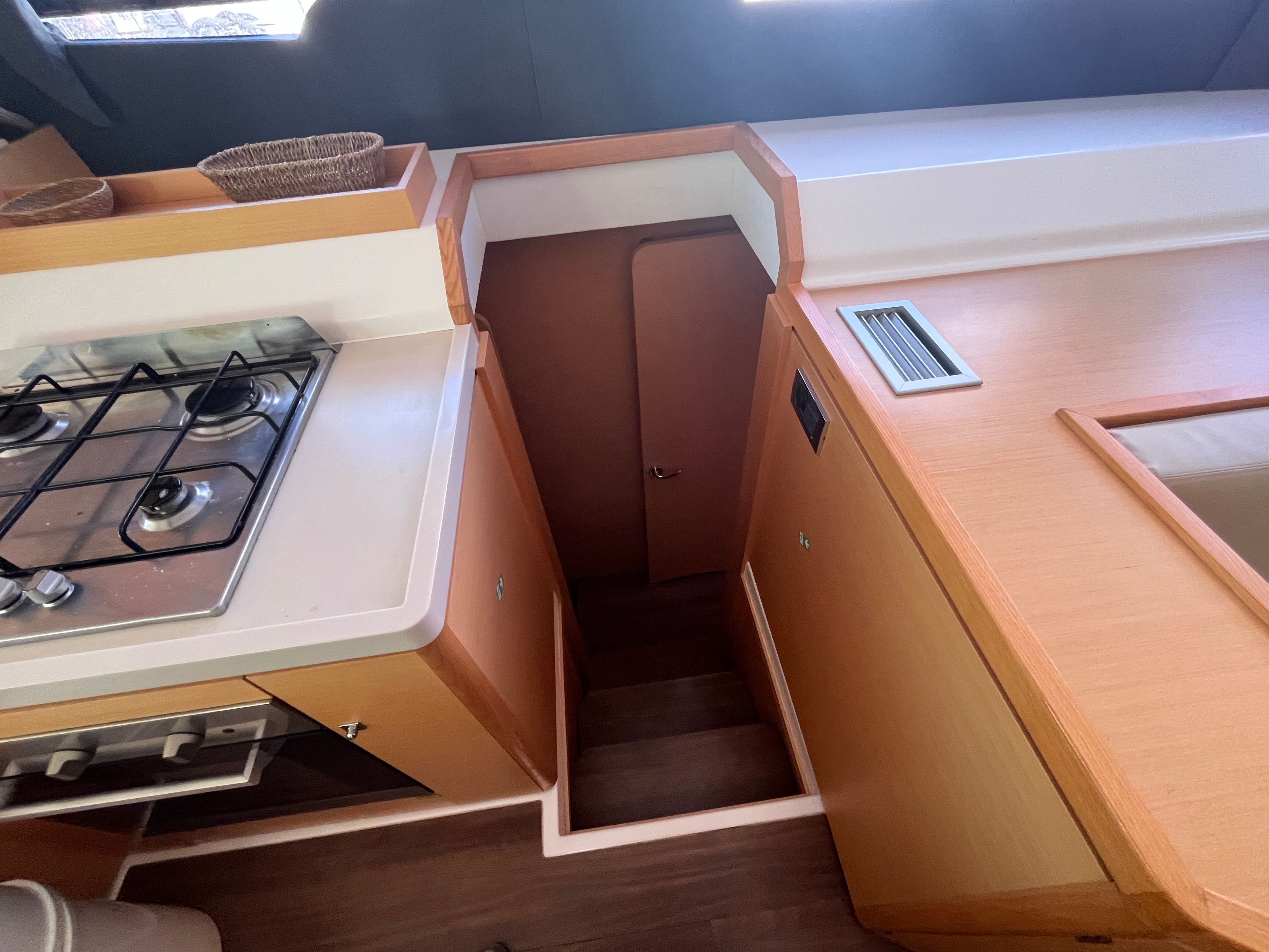 Dufour 48 | Roy