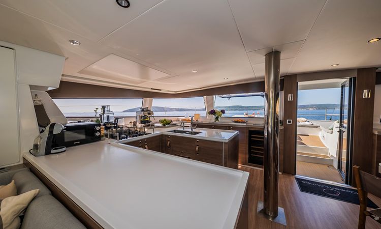 Bali 5.4 | Ocean Lounge