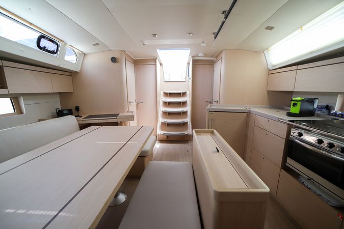 Beneteau Oceanis 46.1 | Eonia