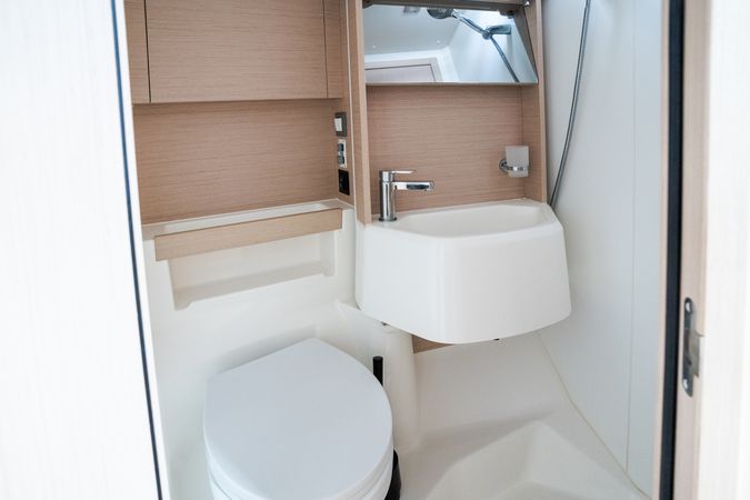 Beneteau Oceanis 51.1 | Agape