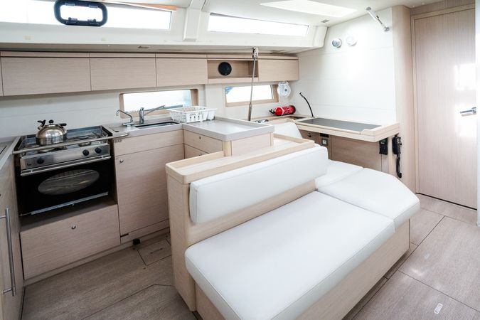 Beneteau Oceanis 51.1 | Agape