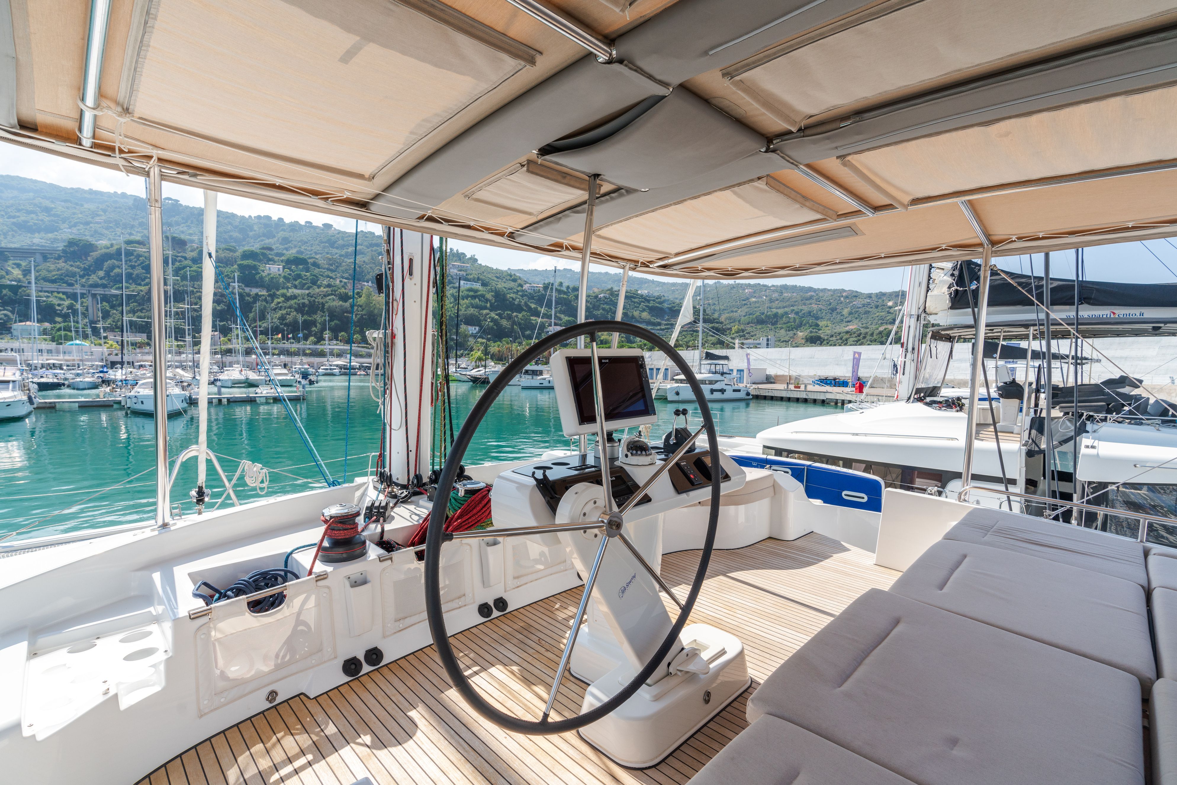 Lagoon 52 F | Fichissimo