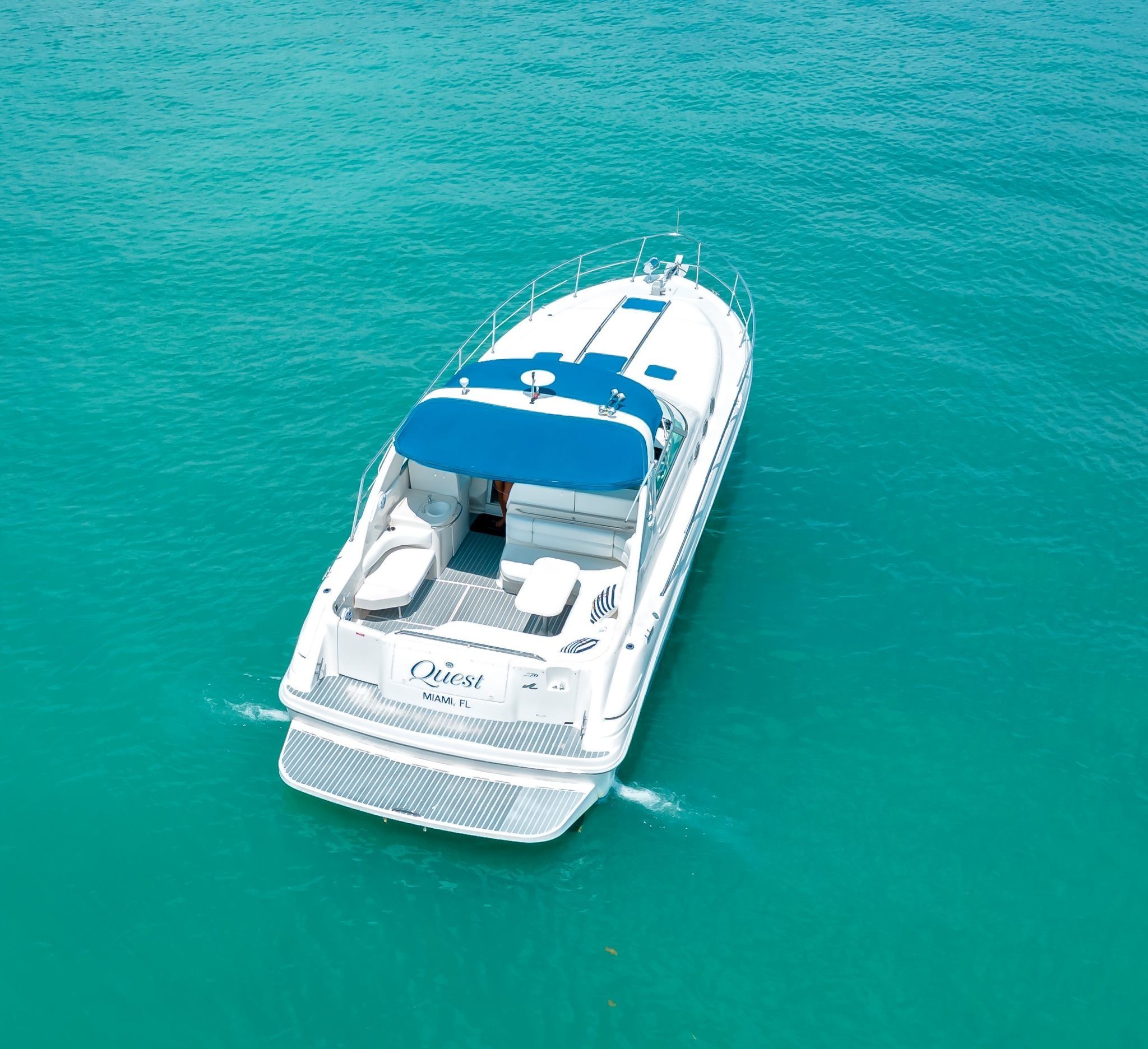 Sea Ray Sundancer 40 | Quest