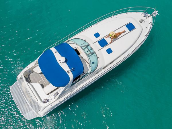 Sea Ray Sundancer 40 | Quest