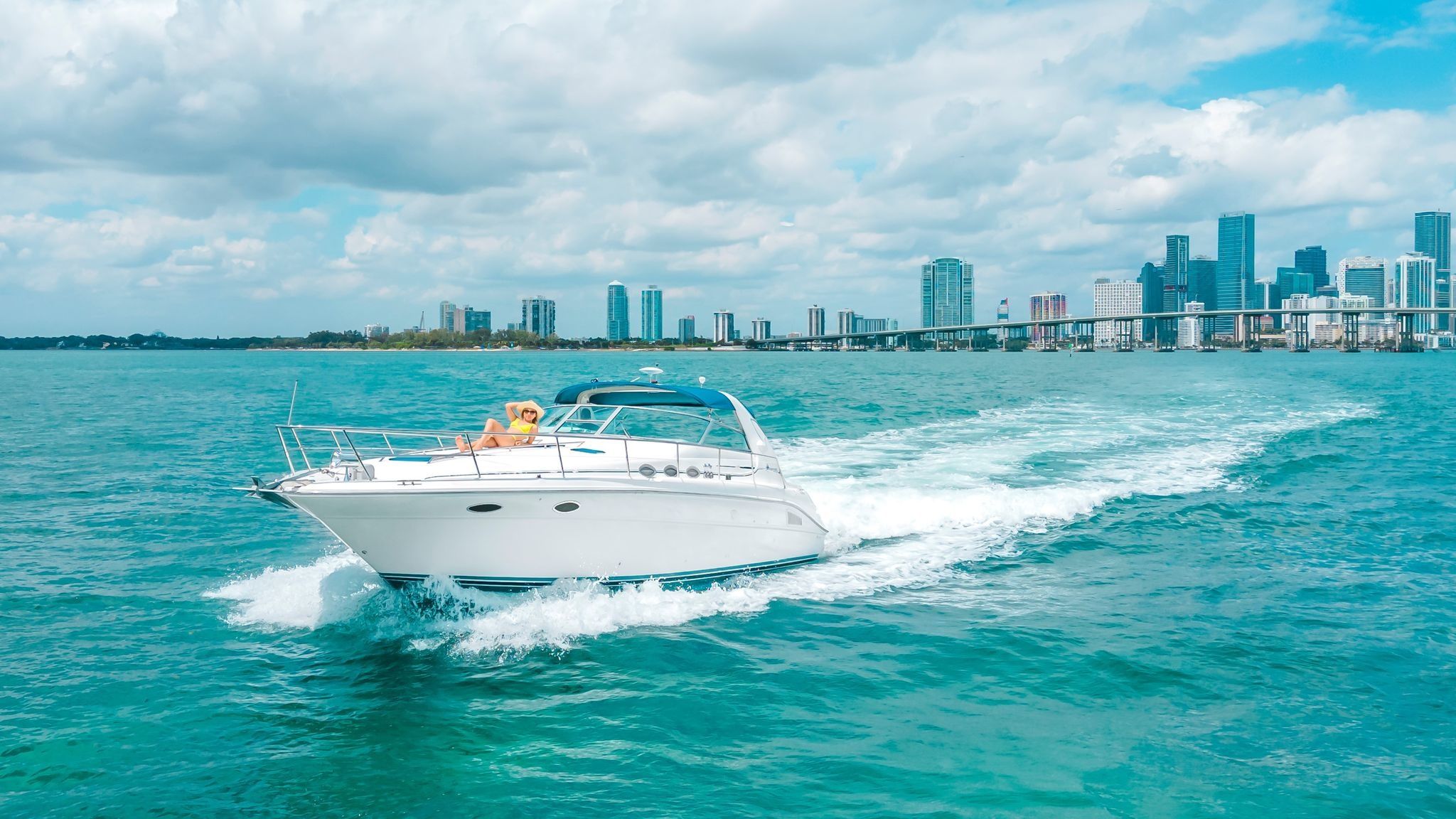 Sea Ray Sundancer 40 | Quest