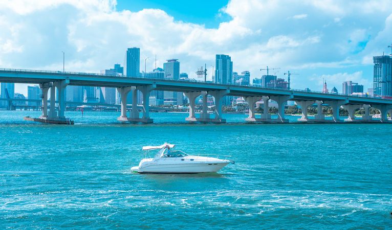 Sea Ray Sundancer 340 | Finally