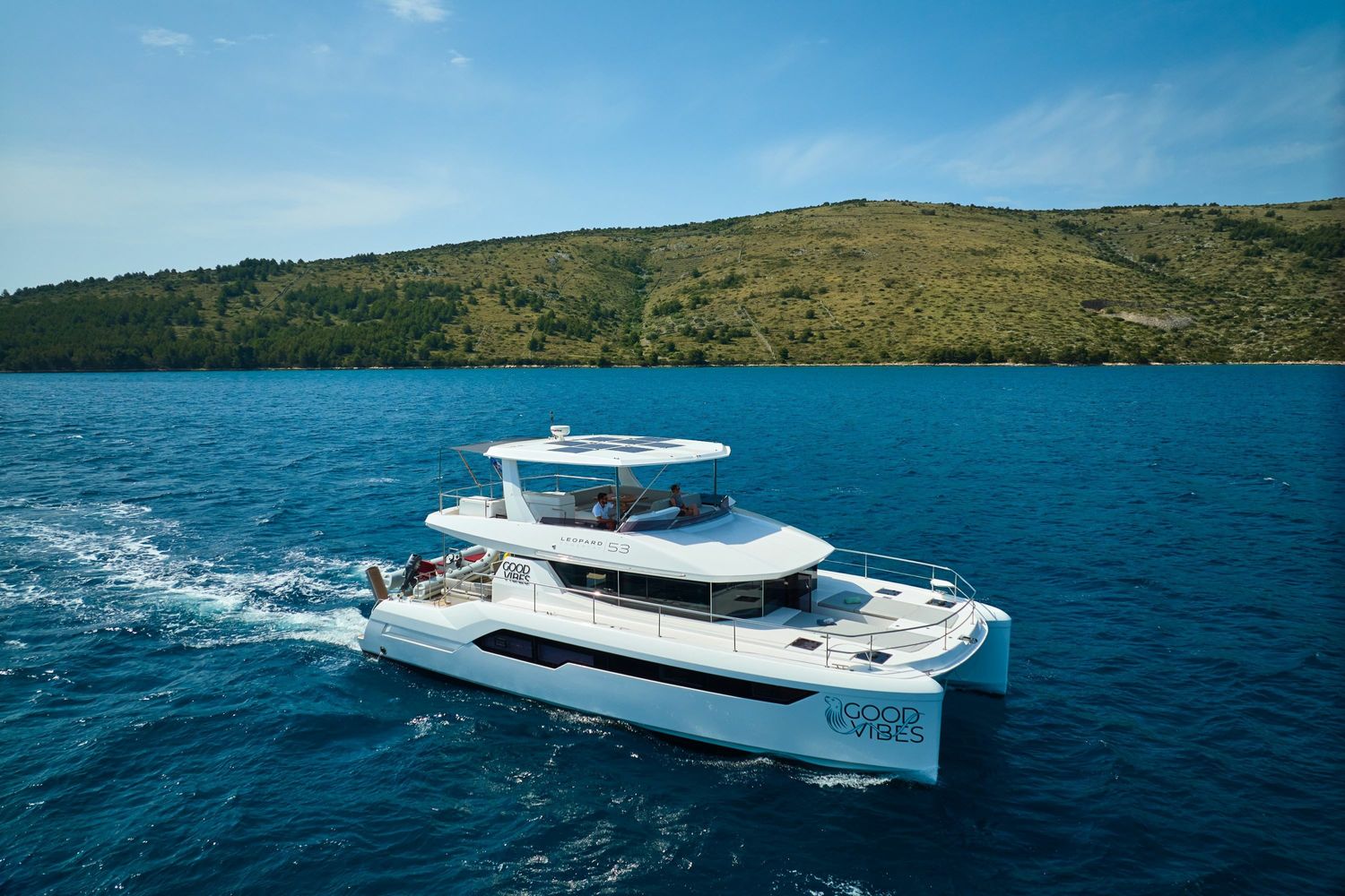 Leopard Power Catamaran 53ft exterior photo