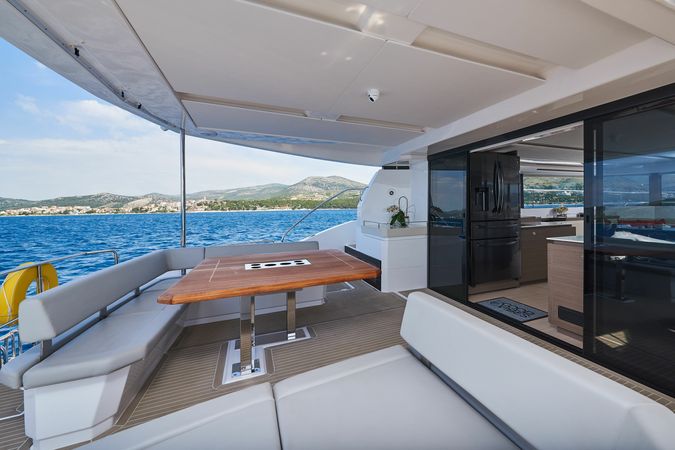 Leopard 53 | Good Vibes