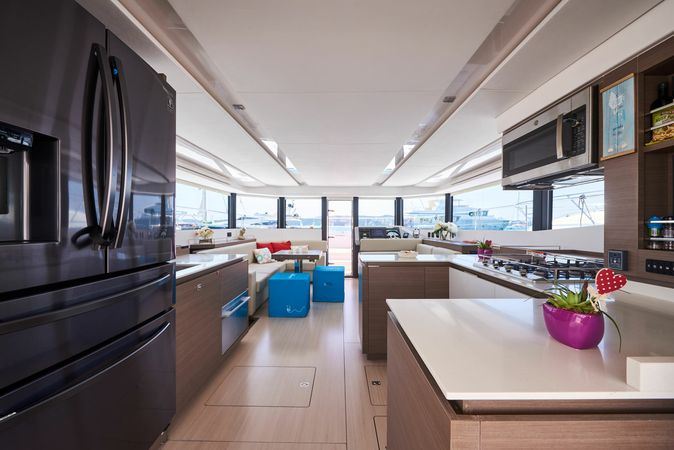 Leopard 53 | Good Vibes