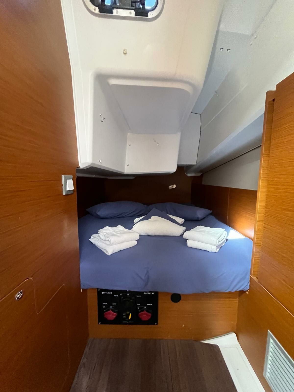 Jeanneau Sun Odyssey 380 | Diana