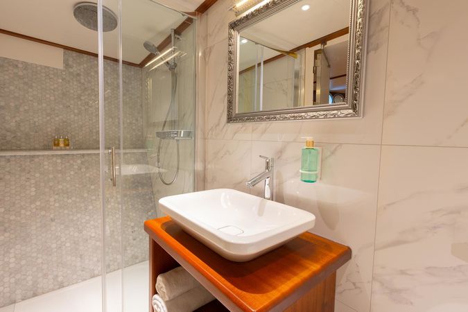 Custom Built 100 | Gallant