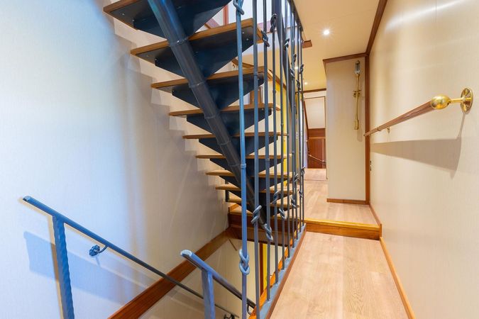 Custom Built 100 | Gallant