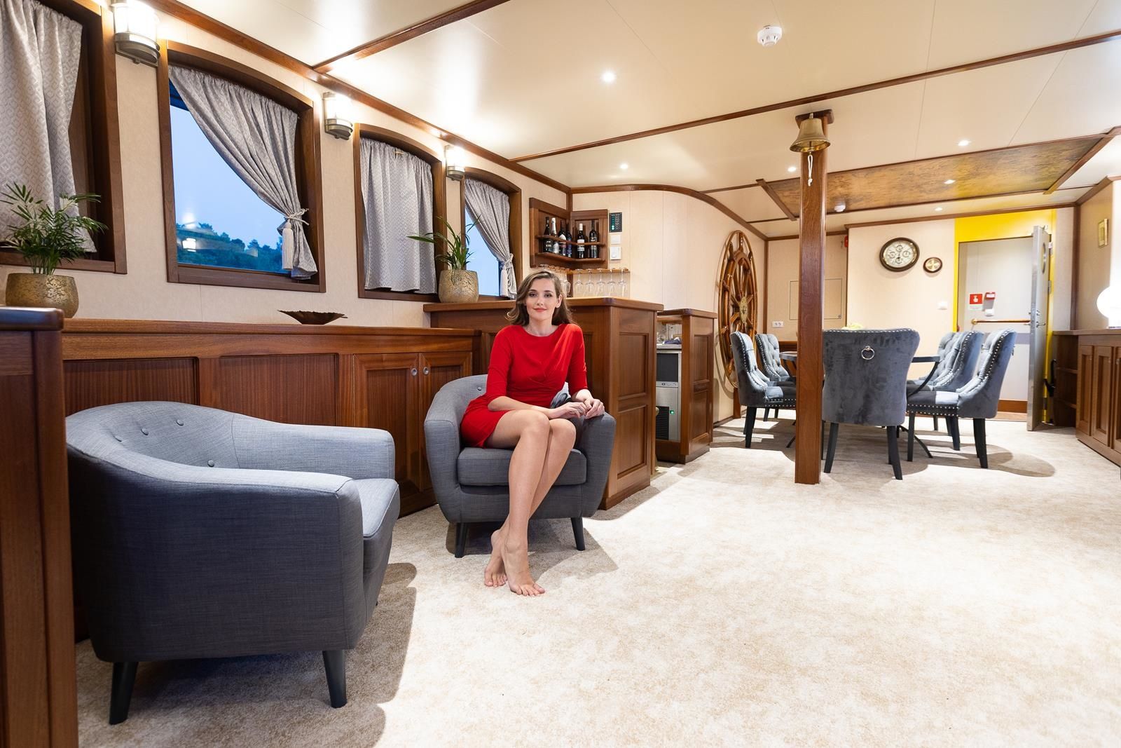 Custom Built 100 | Gallant