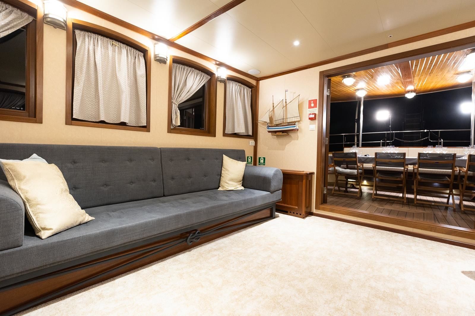 Custom Built 100 | Gallant