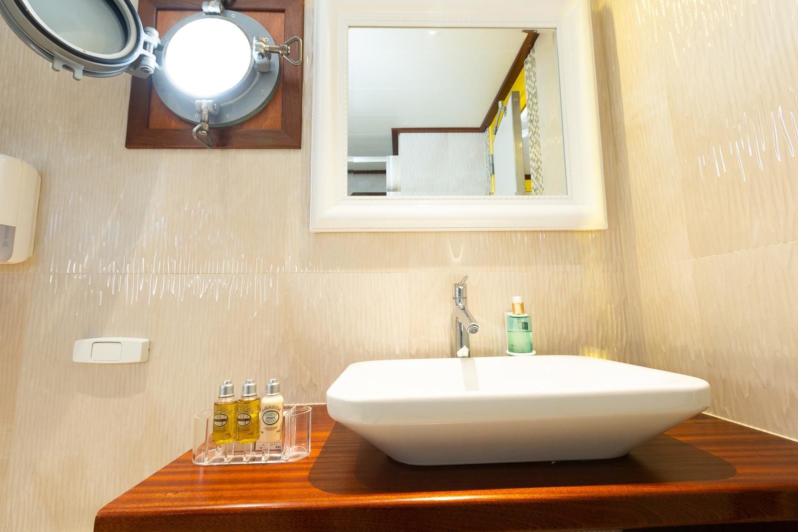 Custom Built 100 | Gallant